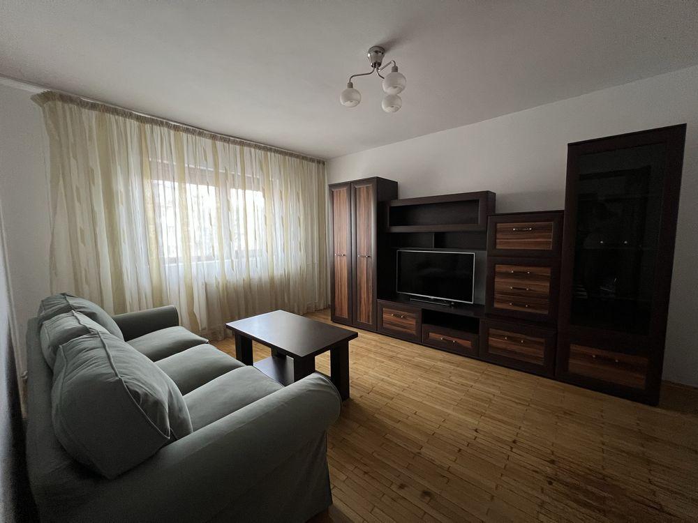 Proprietar - inchiriez Apartament 2 camere Soarelui - imagine 1