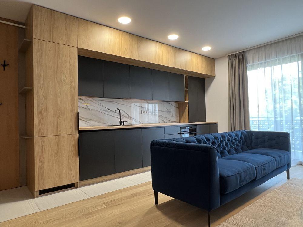 Proprietar, inchiriez apartament 3 camere Monarch Residence Central