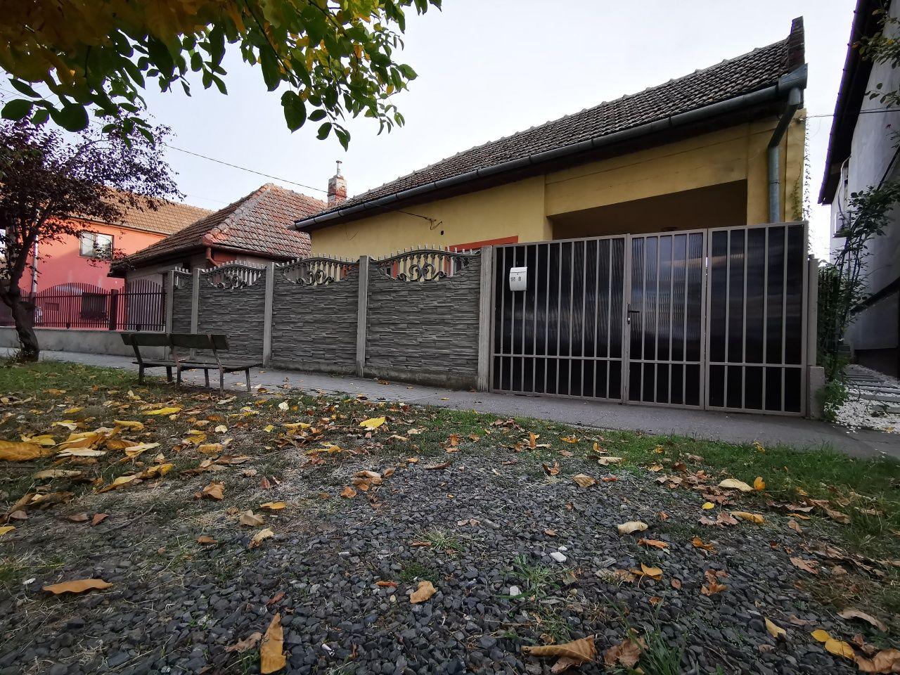 Casa individuala Mehala teren 740mp - imagine 1