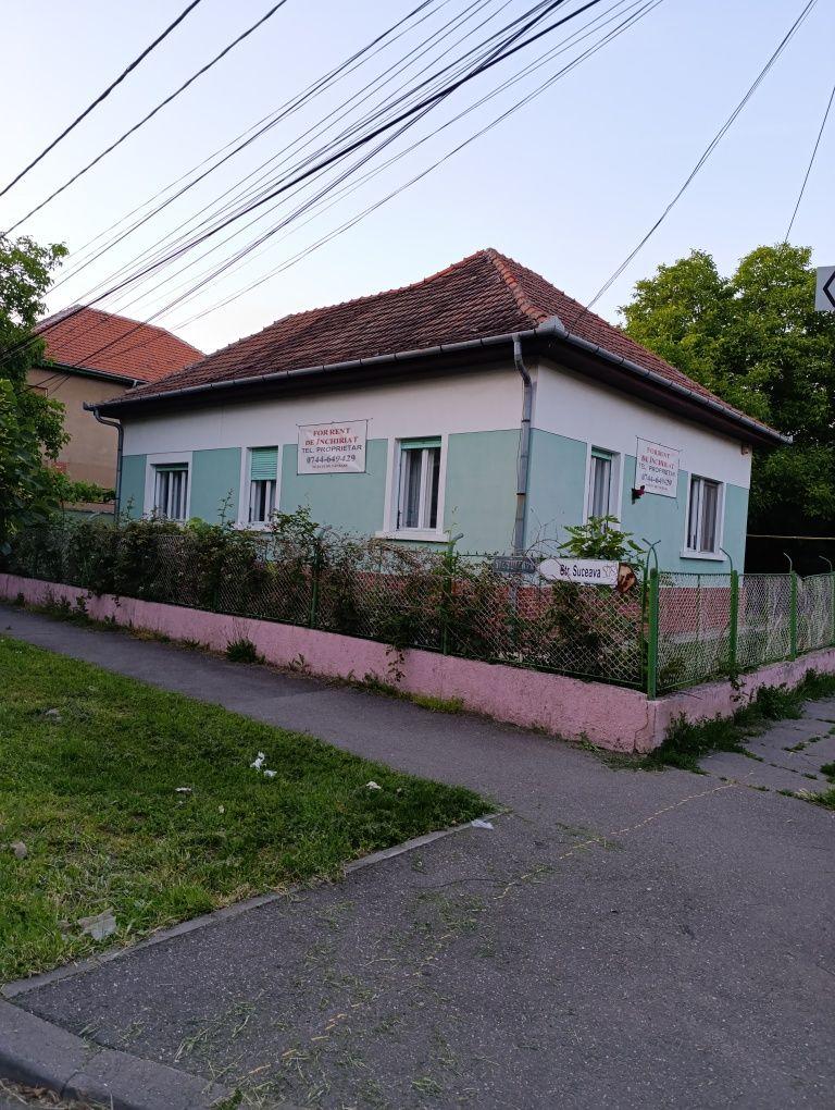 Casă de închiriat Str.Dinu Lipatti - imagine 1