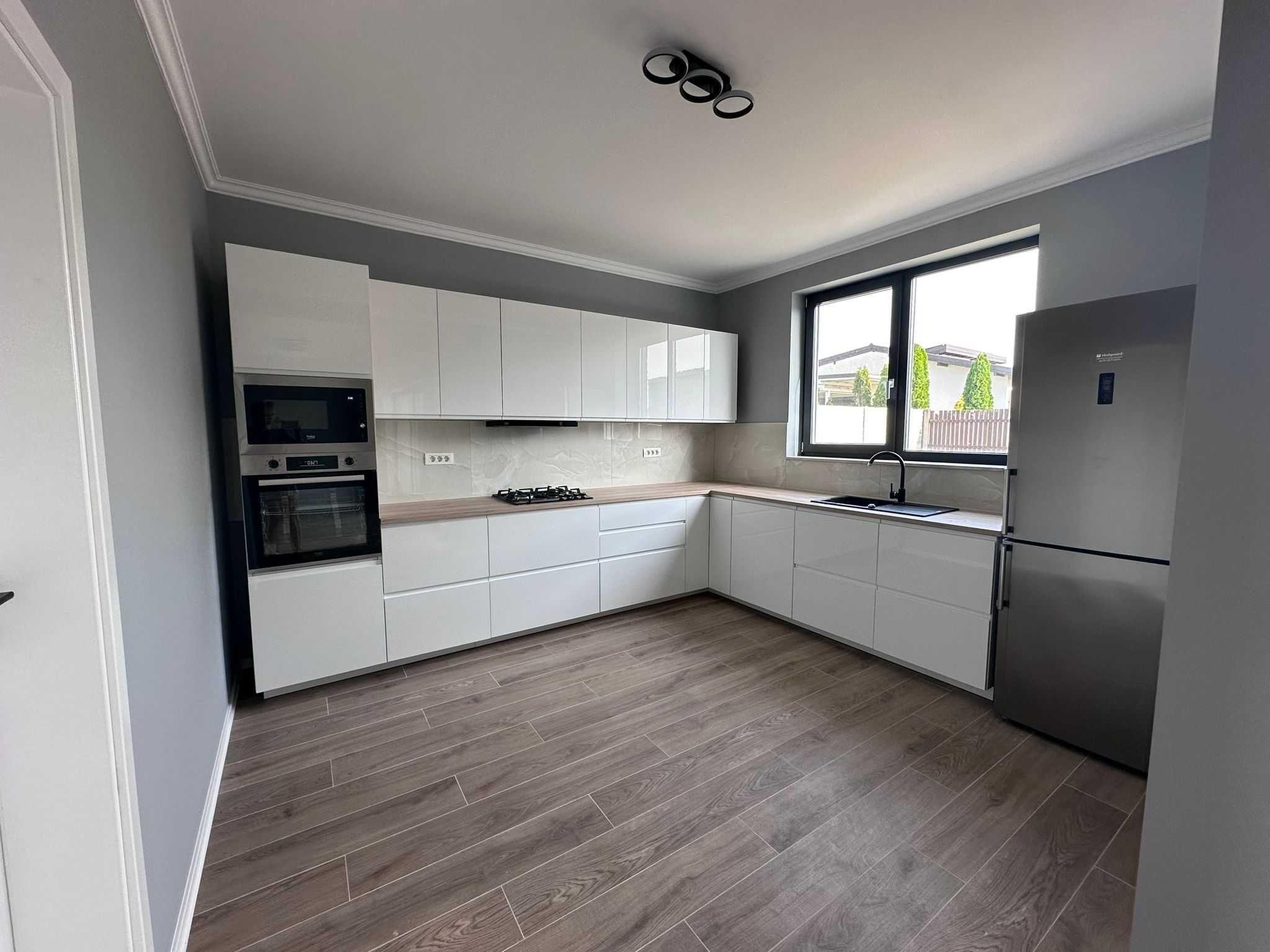 Proprietar inchiriez duplex - imagine 1