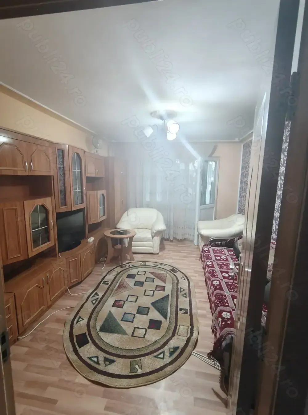 Persoana fizica vand apartament 2 camere podu ros