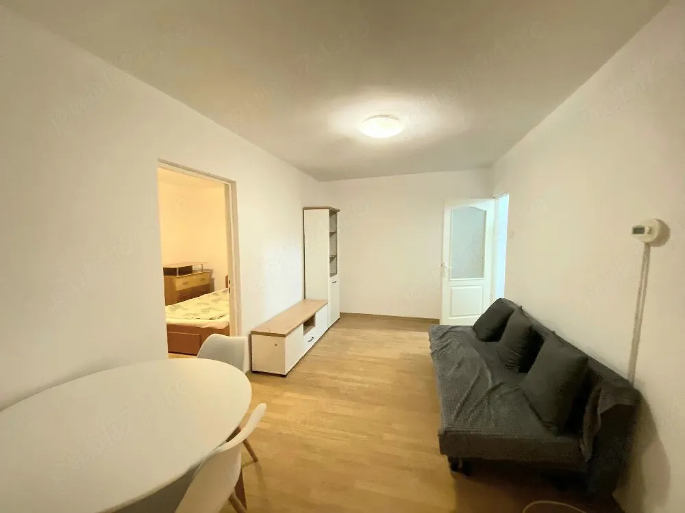 Valabil!Apartament 2 camere, Iasi,Alexandru cel Bun, 300 euro