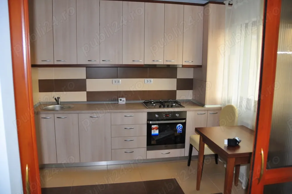 Inchiriez apartament 2 camere