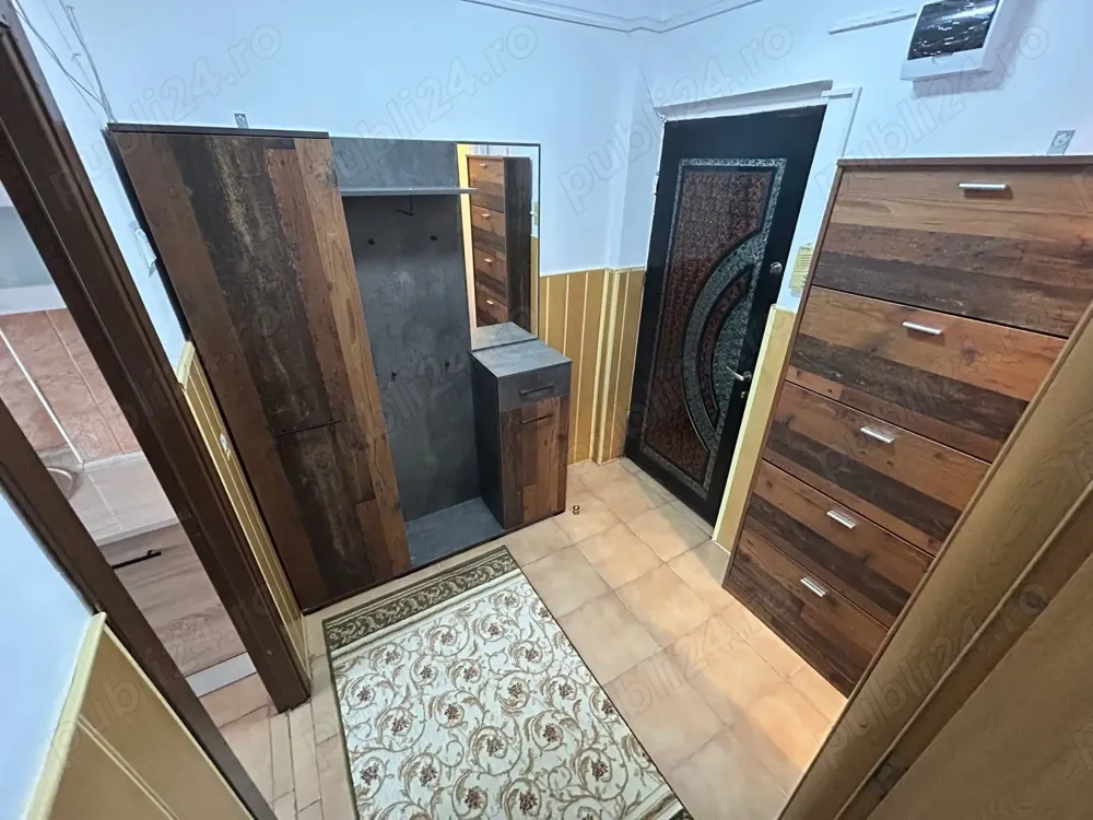 Pers.Fiz.- ap.2 cam Nou - Prima Inchiriere Palas-PalasCampus-Splai-Centru