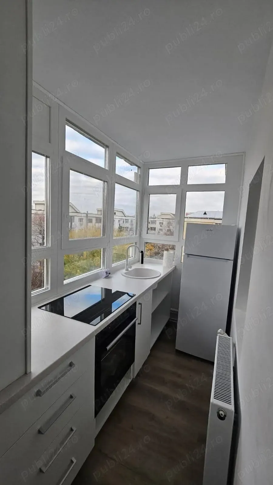 Apartament 3 camere   proaspăt renovat Complet, Prima închiriere !