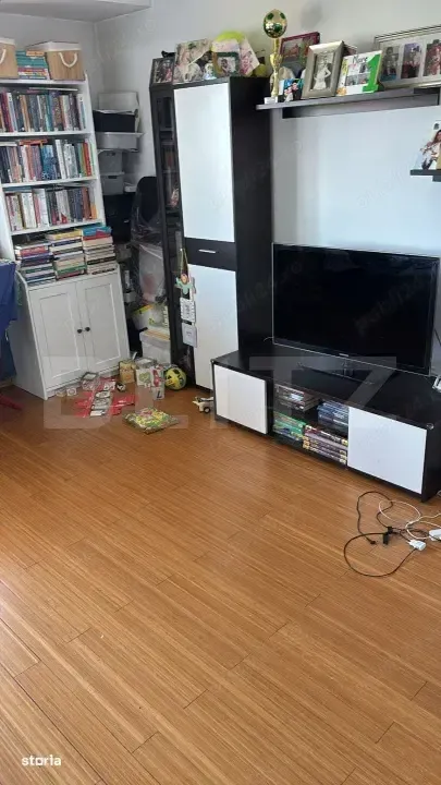 Proprietar Vand Apartament 2 cam decomandat 51mp
