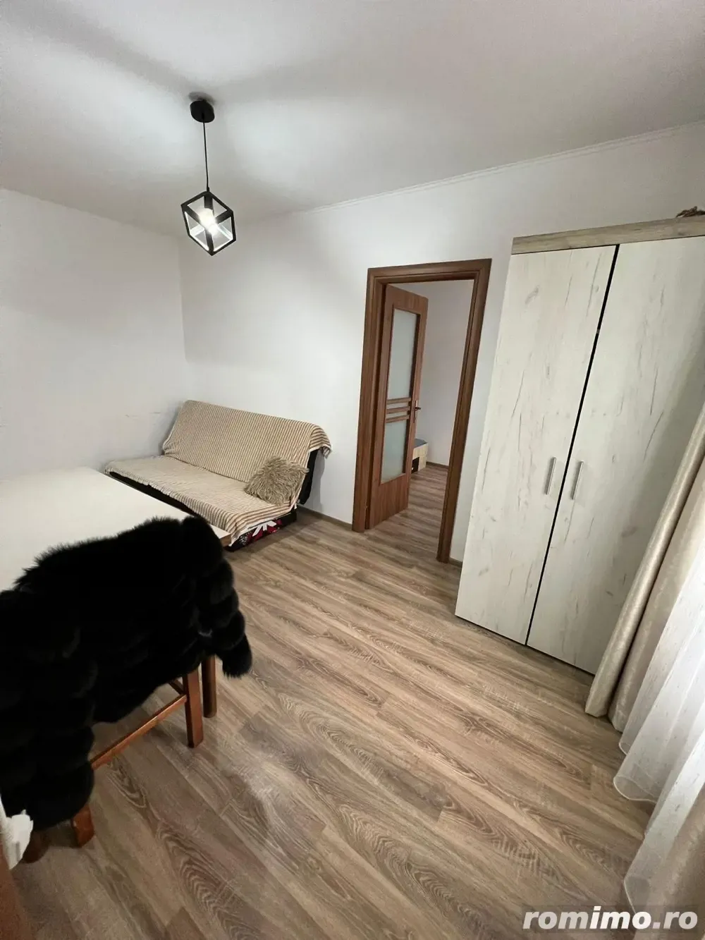 P.F vand apartament 2 camere