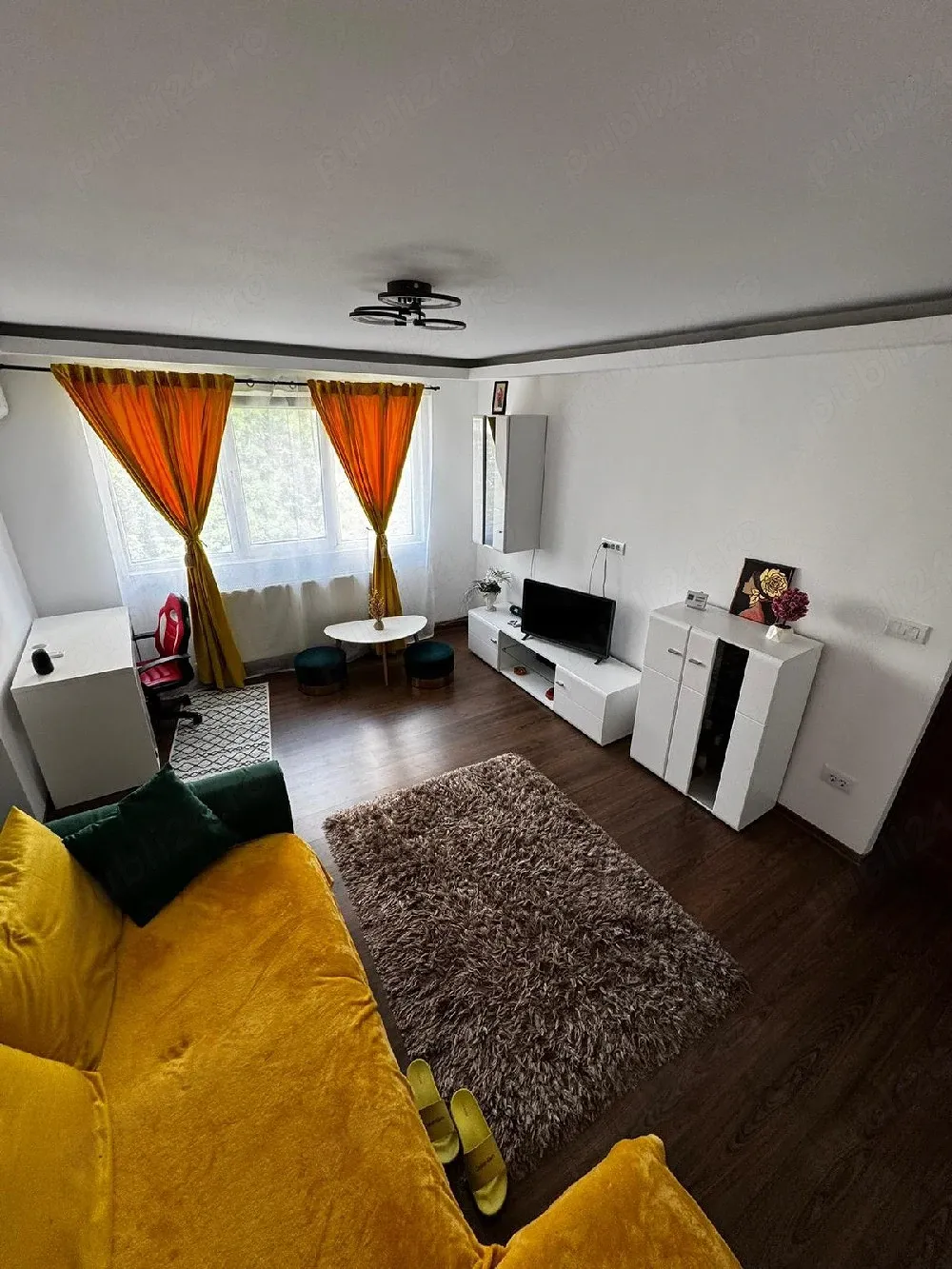 Apartament 2 camere+ balcon