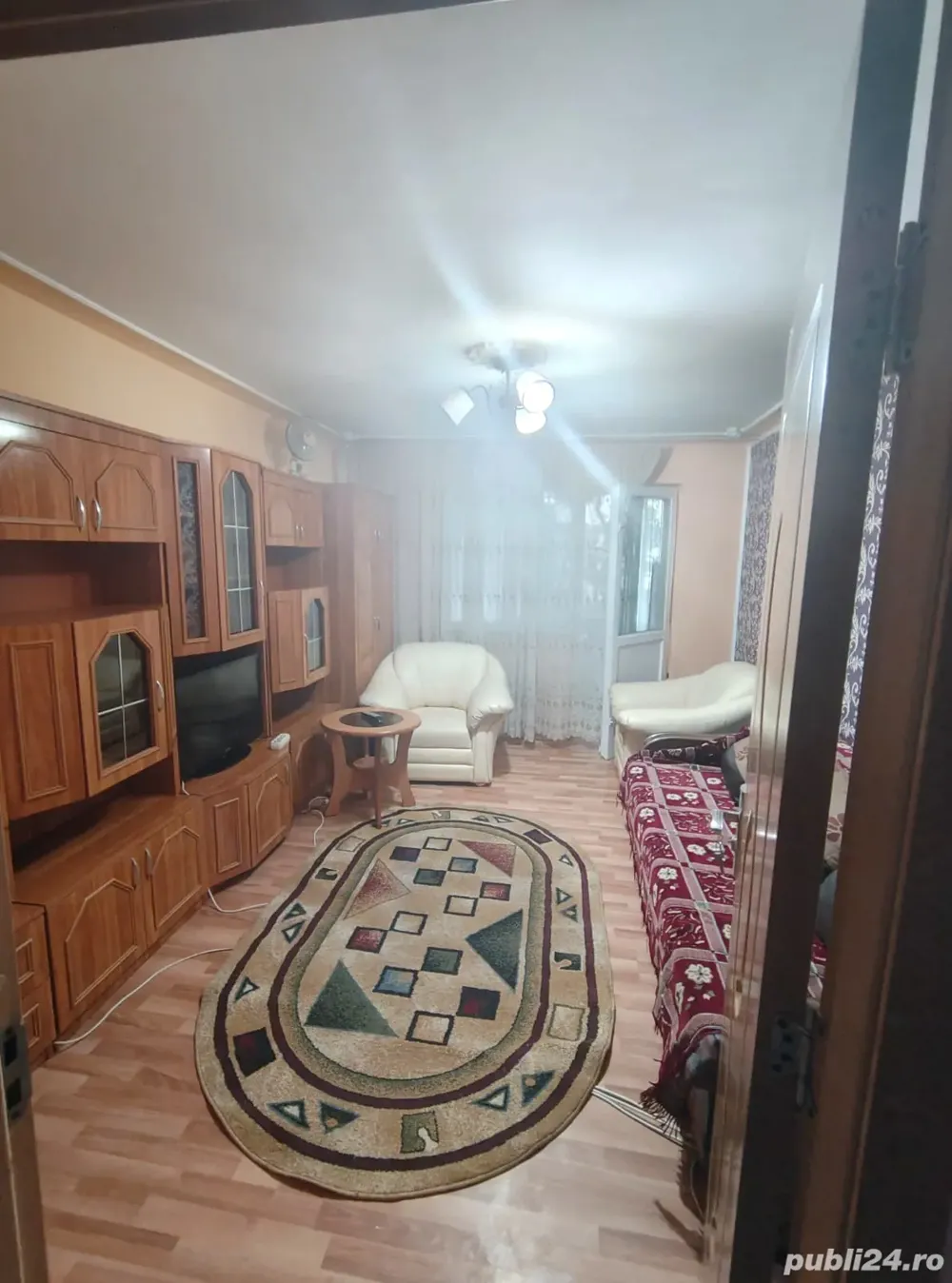 Persoană fizică vând apartament cu 2 camere Nicolina