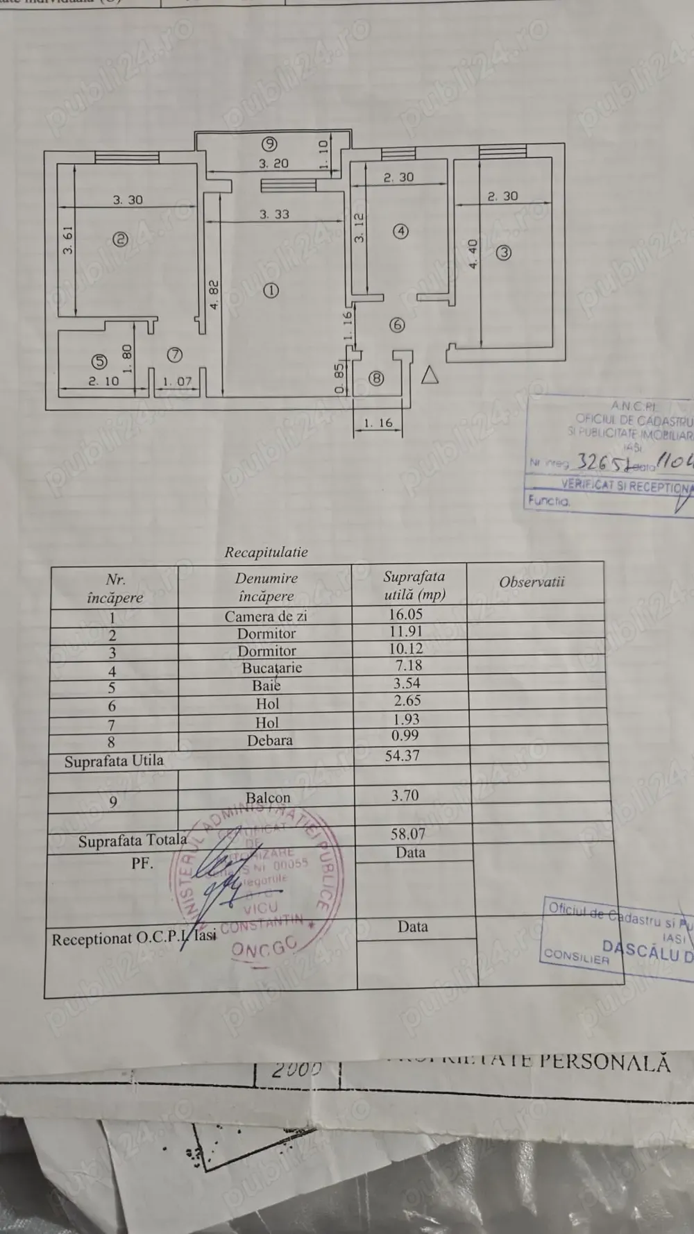 Apartament 3 camere Semidecomandat