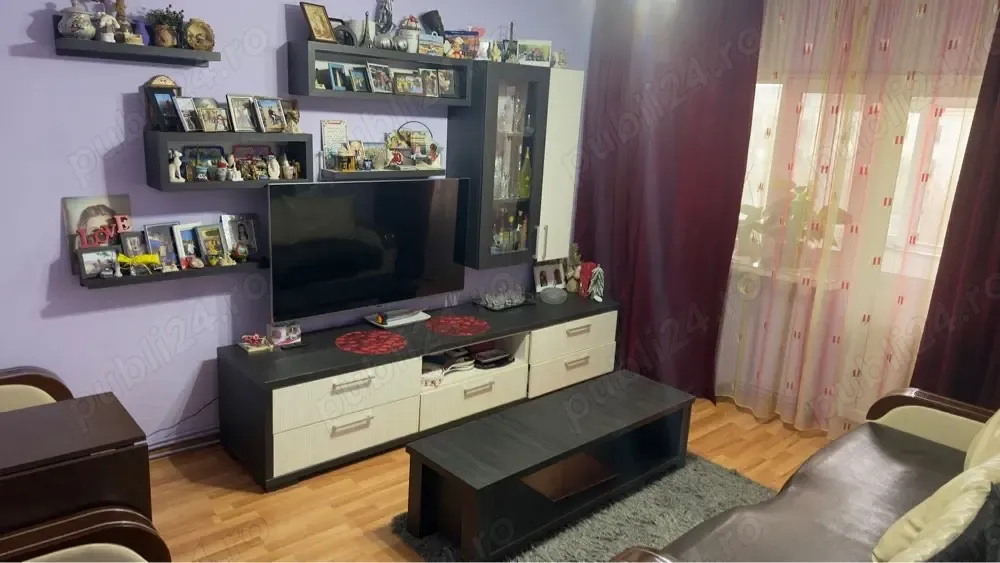 Aprtament 4 camere  Galata  Vedere panoramica Spatios  Parcare