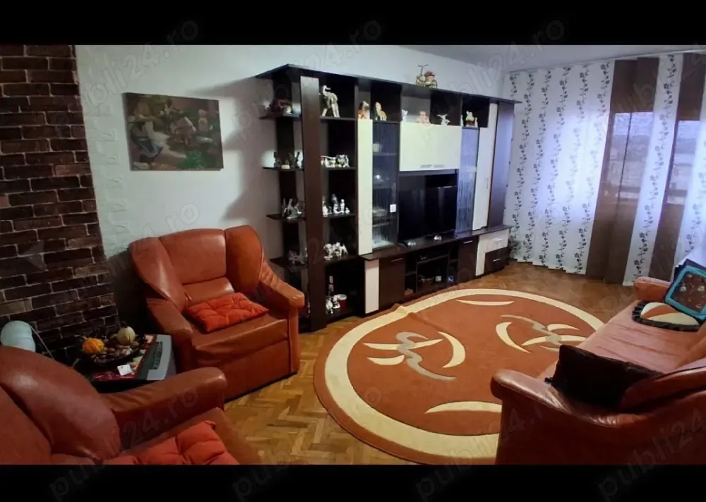 Apartament 4 camere Păcurari