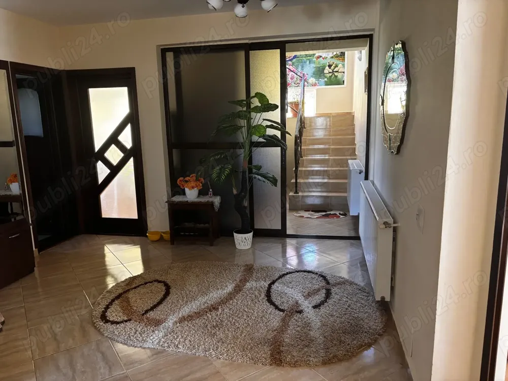 Vând vilă ! 350.000