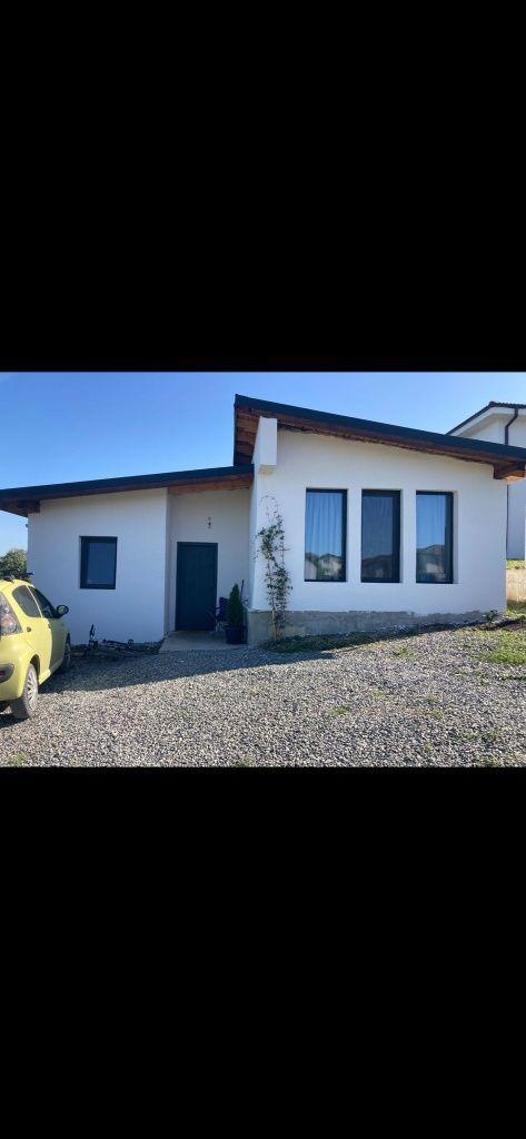 Casa de vanzare Dezmir - imagine 1