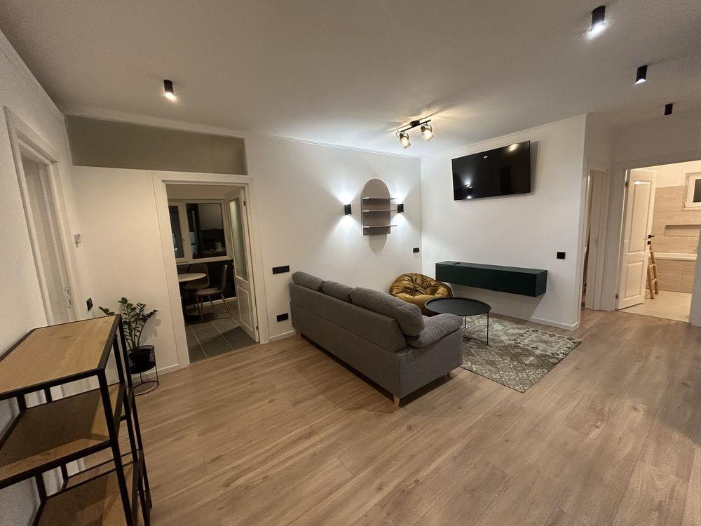 Inchiriere apartament 3 camere cu parcare subterana, Teilor, Floresti