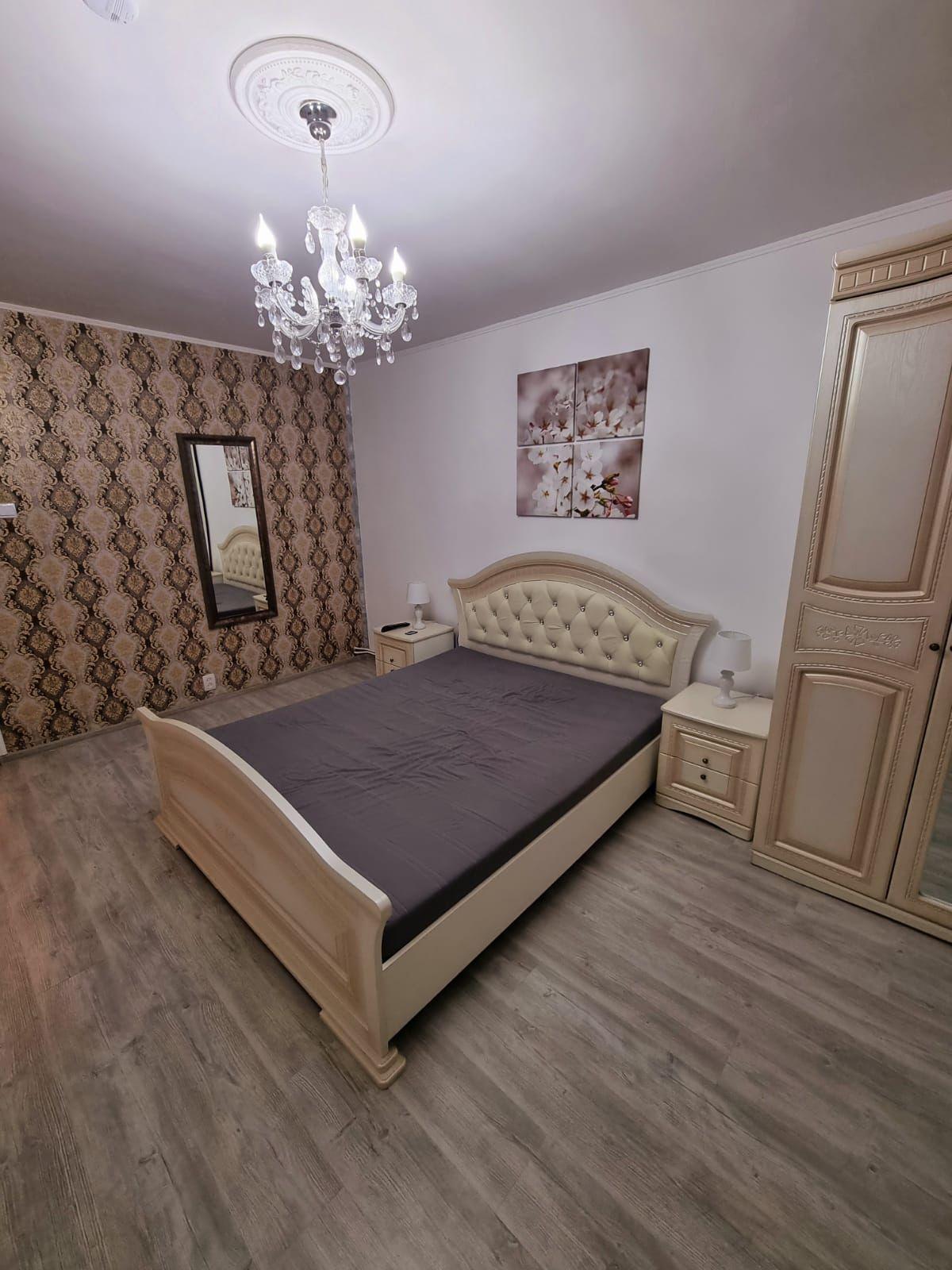Inchiriez apartament cu 3 camere, zona The Office , Mărăști
