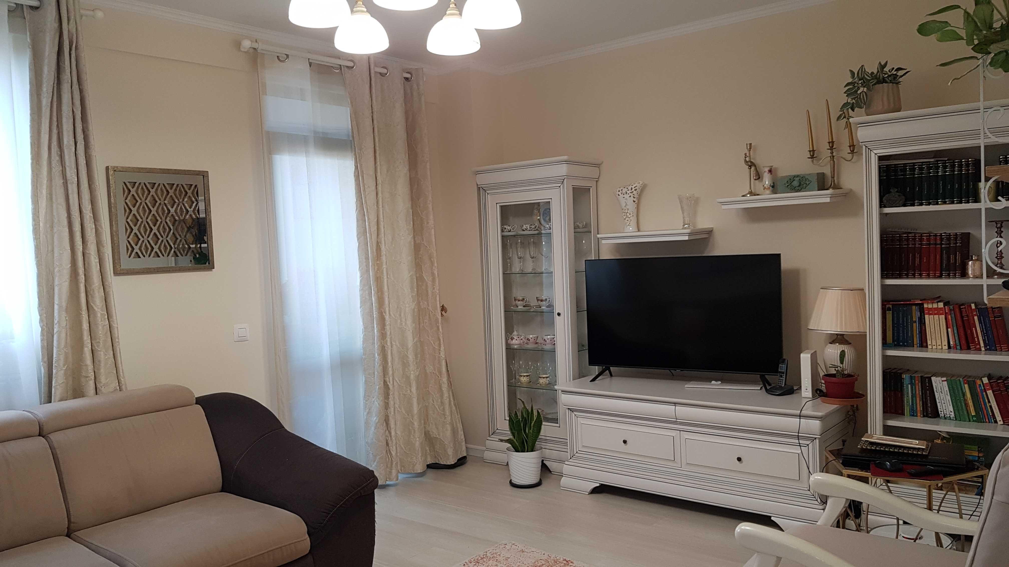 Apartament 3 camere Compozitori