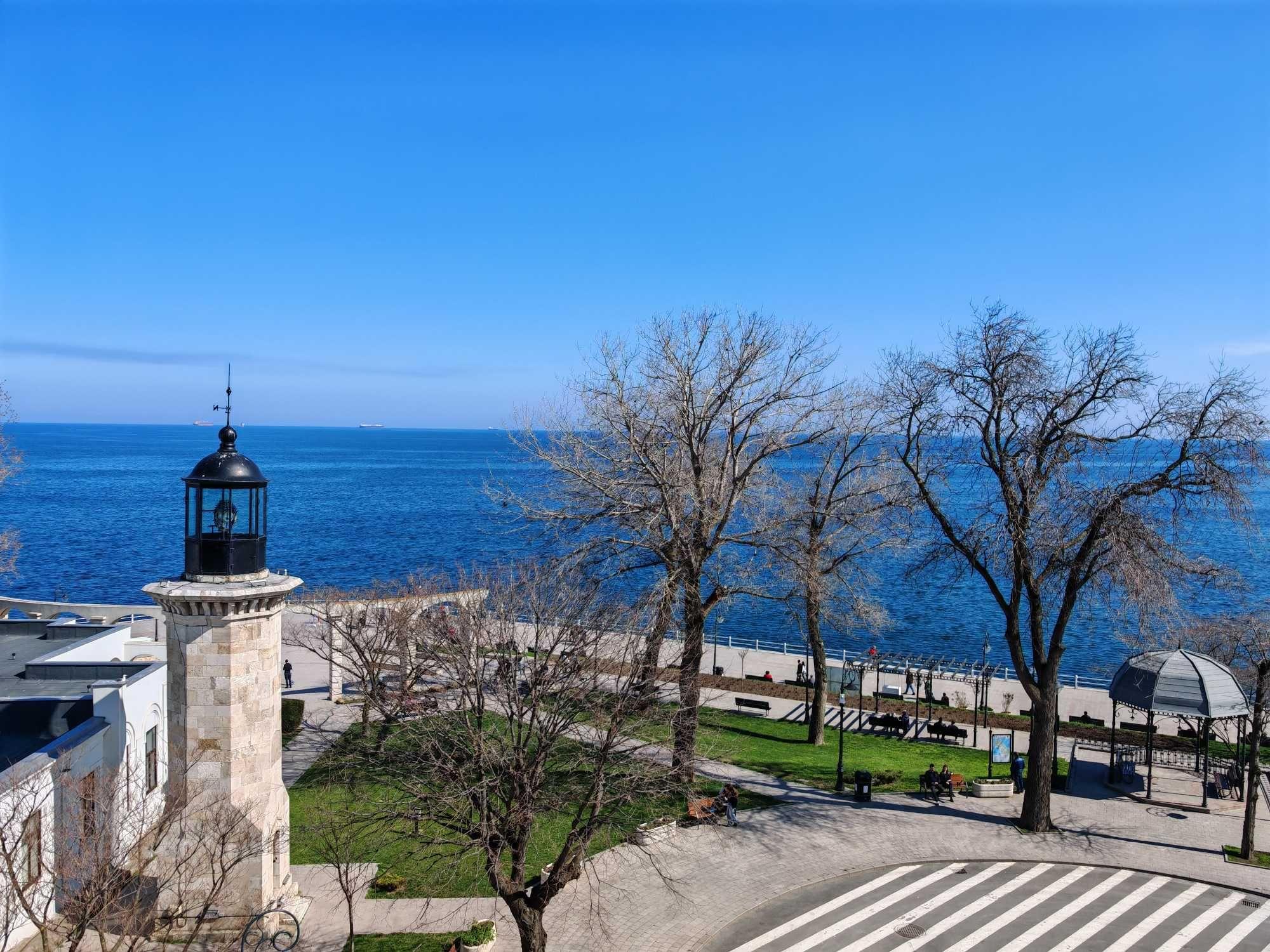 Apartament de vânzare cu vedere panoramică la mare