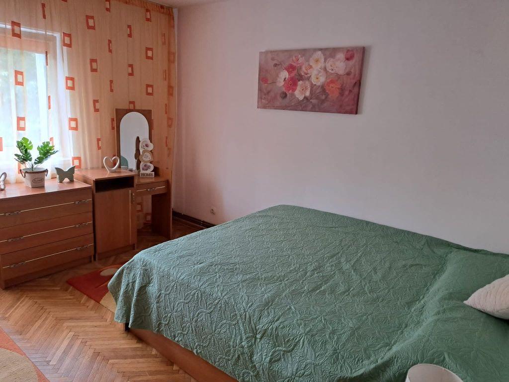 Apartament foarte spatios - imagine 1