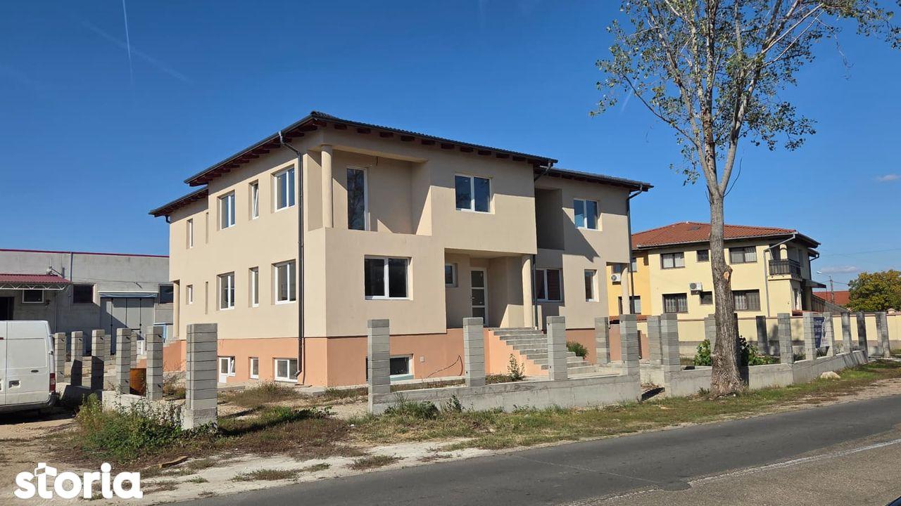 Vânzare Casă 3 camere | Piața Episcop Ignatie Darabant, Oradea - imagine 1