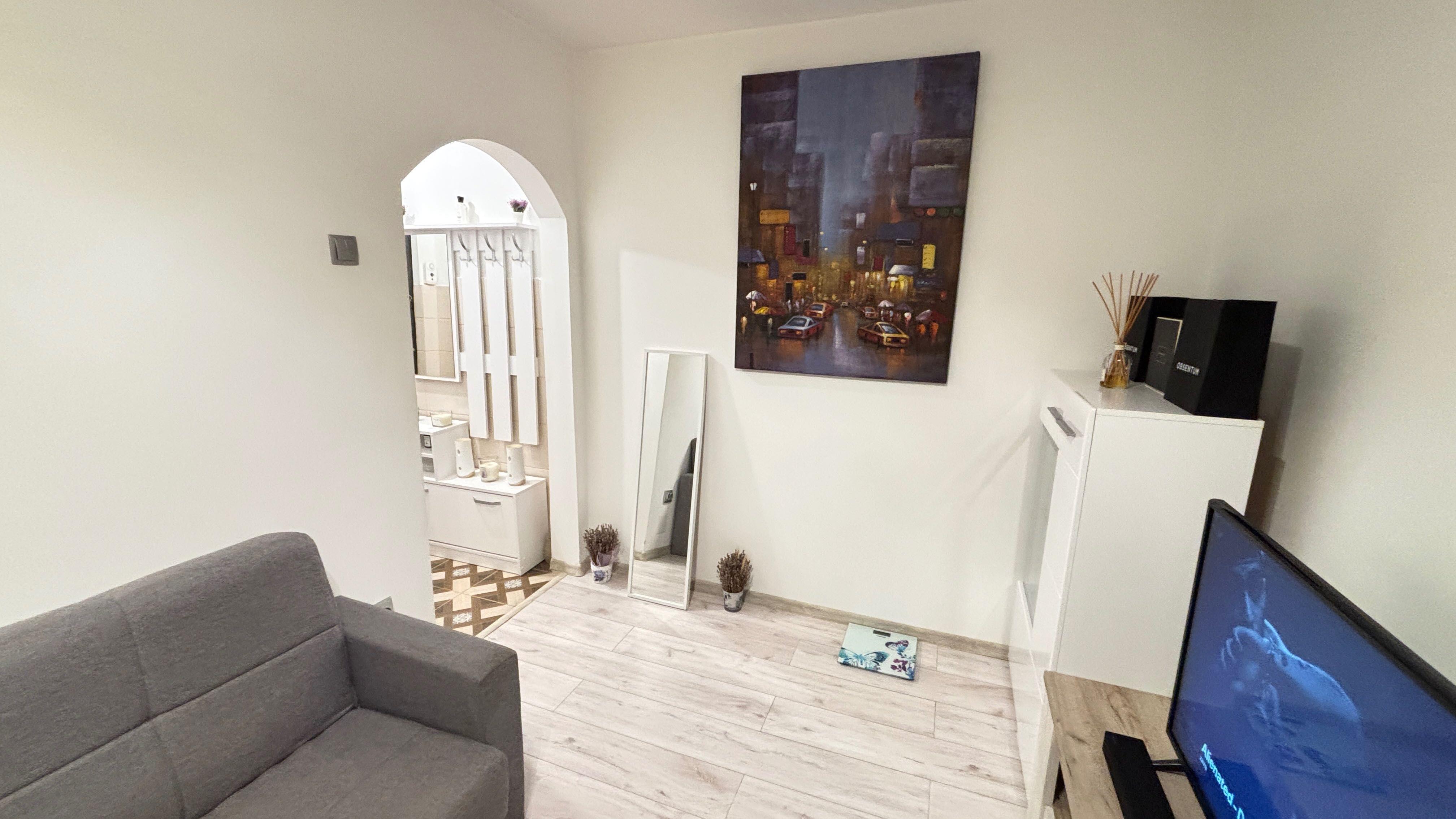 Apartament două camere vest