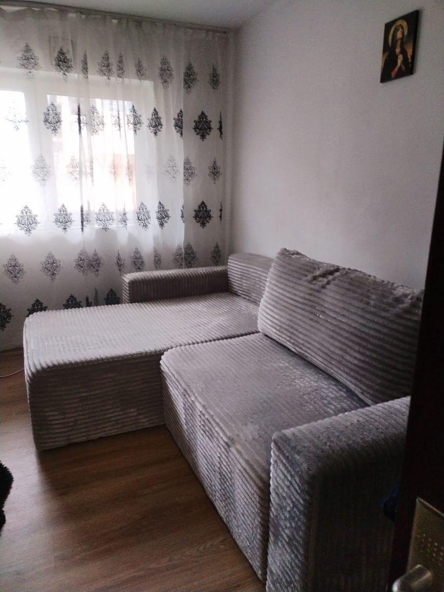 Garsoniera de vânzare