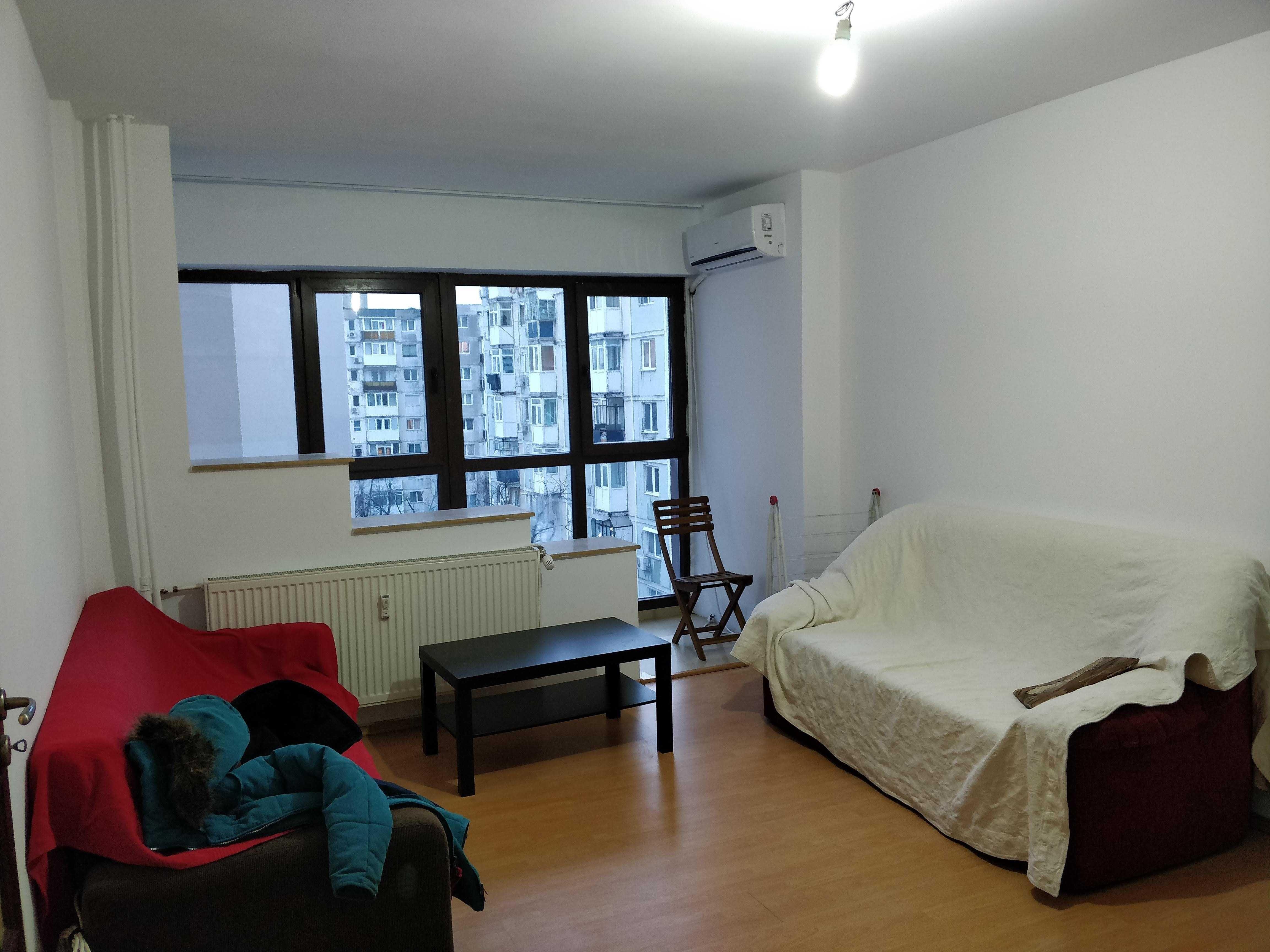 inchiriere apartament patru camere