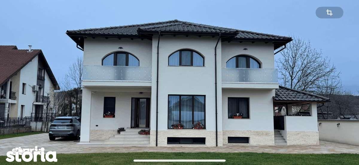 Vilă premium amplasată pe 1.213 mp – Spațiu, intimitate și valoare - imagine 1