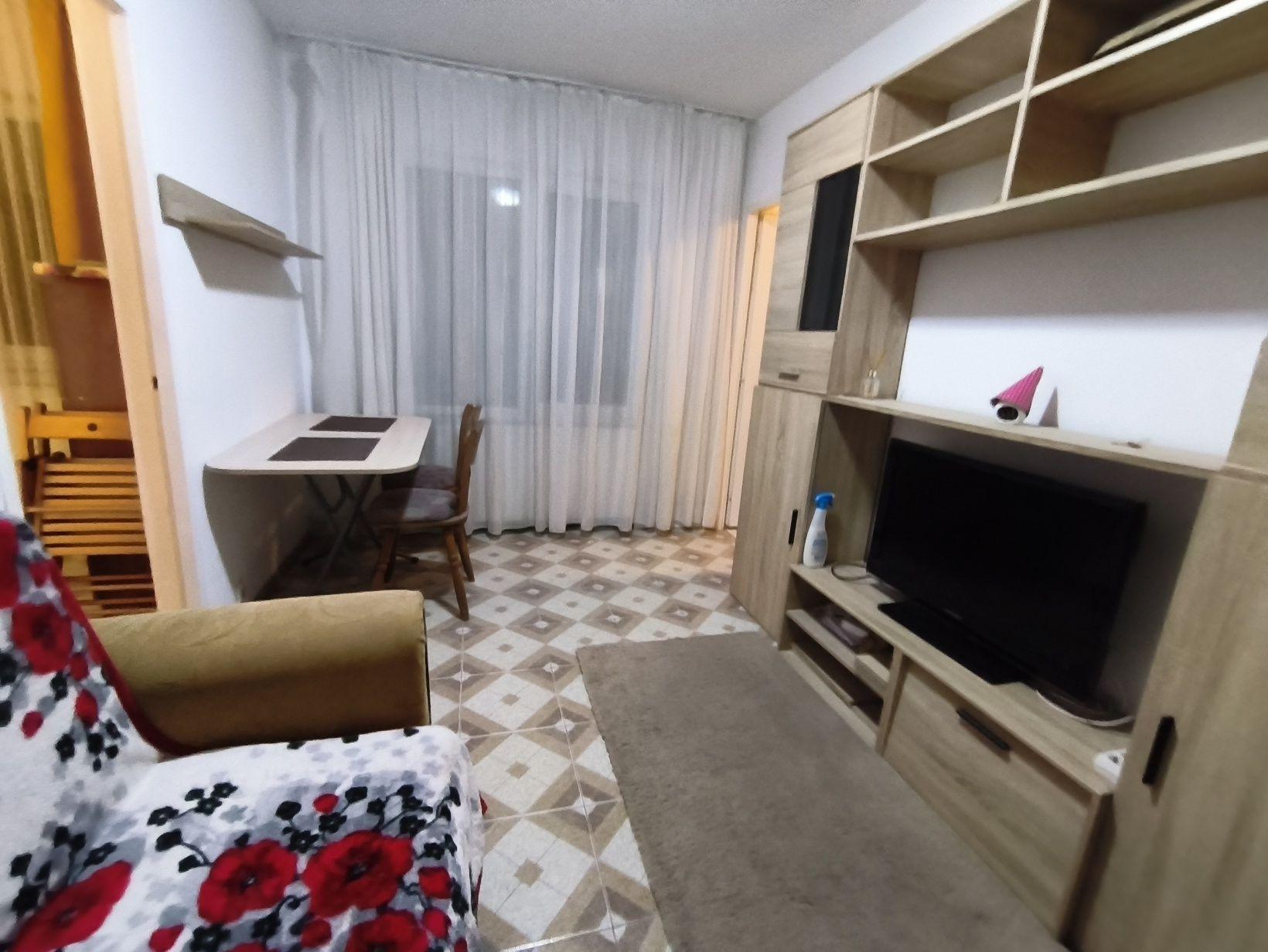 Apartament cu 2 camere in Tătărași