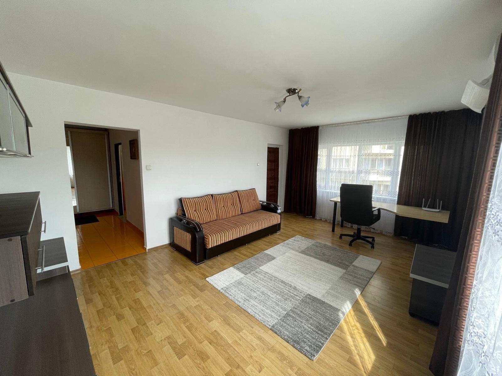 Apartament de închiriat Canta 2 camere Dream village