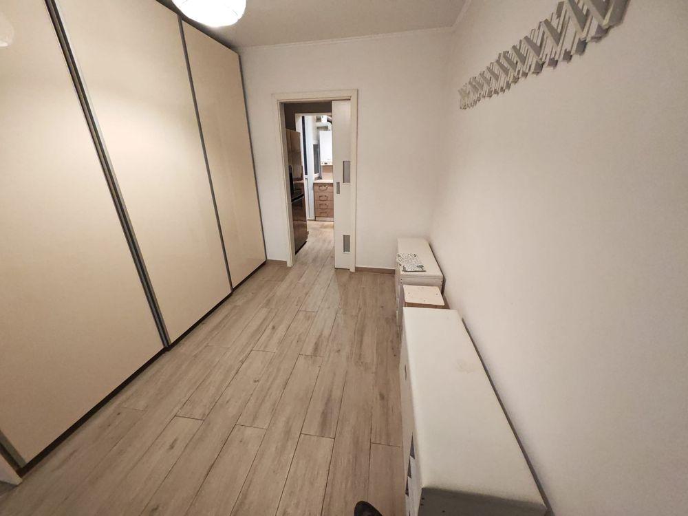 Inchiriez apartament 3 camere - Sf Lazar - Palas Mall