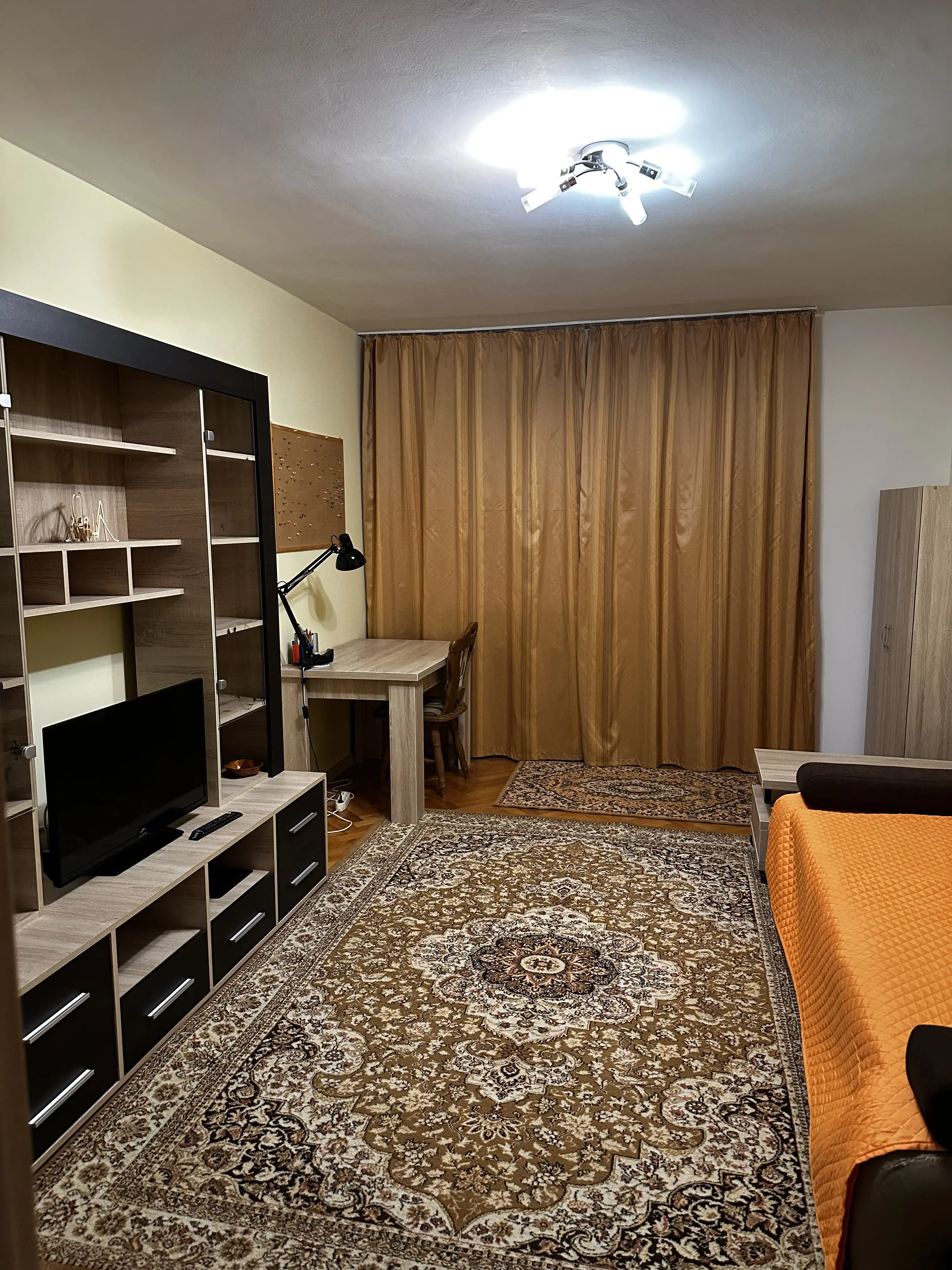 Închiriere apartament