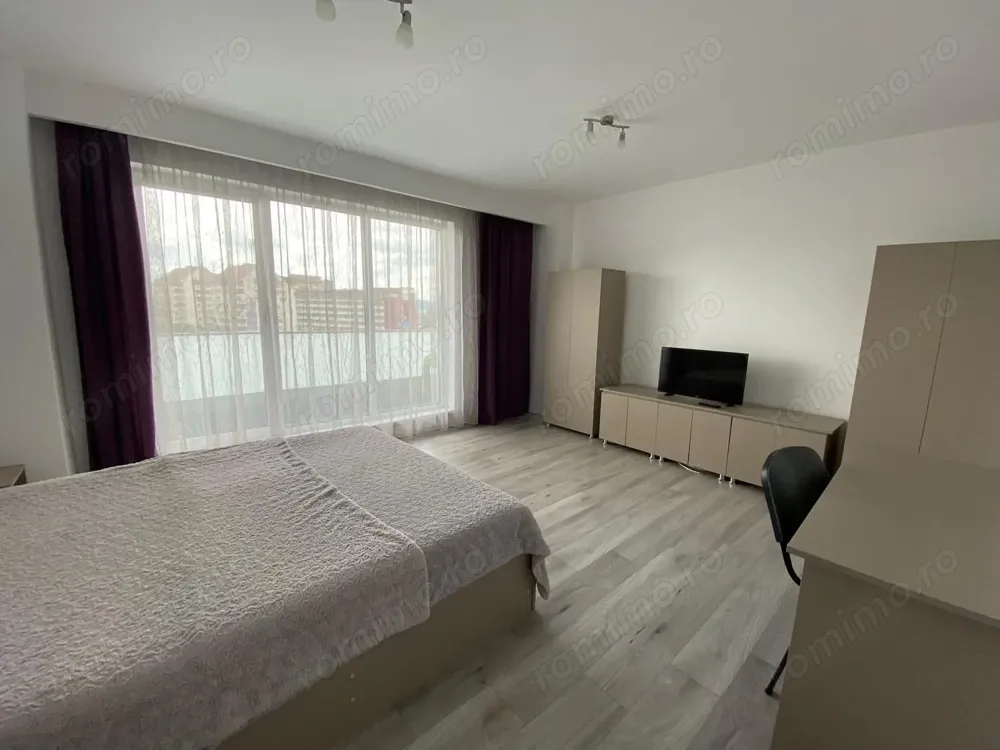 Închiriez ap cu 2 camere in Andrei Muresanu