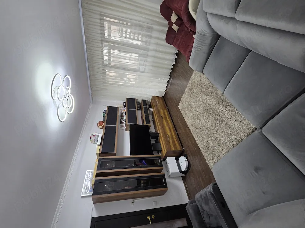 Vand apartament 3 camere decomandat - imagine 1