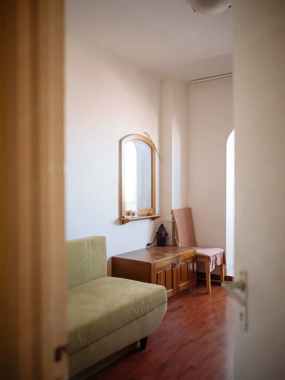 Vanzare Apartament 4 camere, Bucuresti, Margeanului - imagine 1