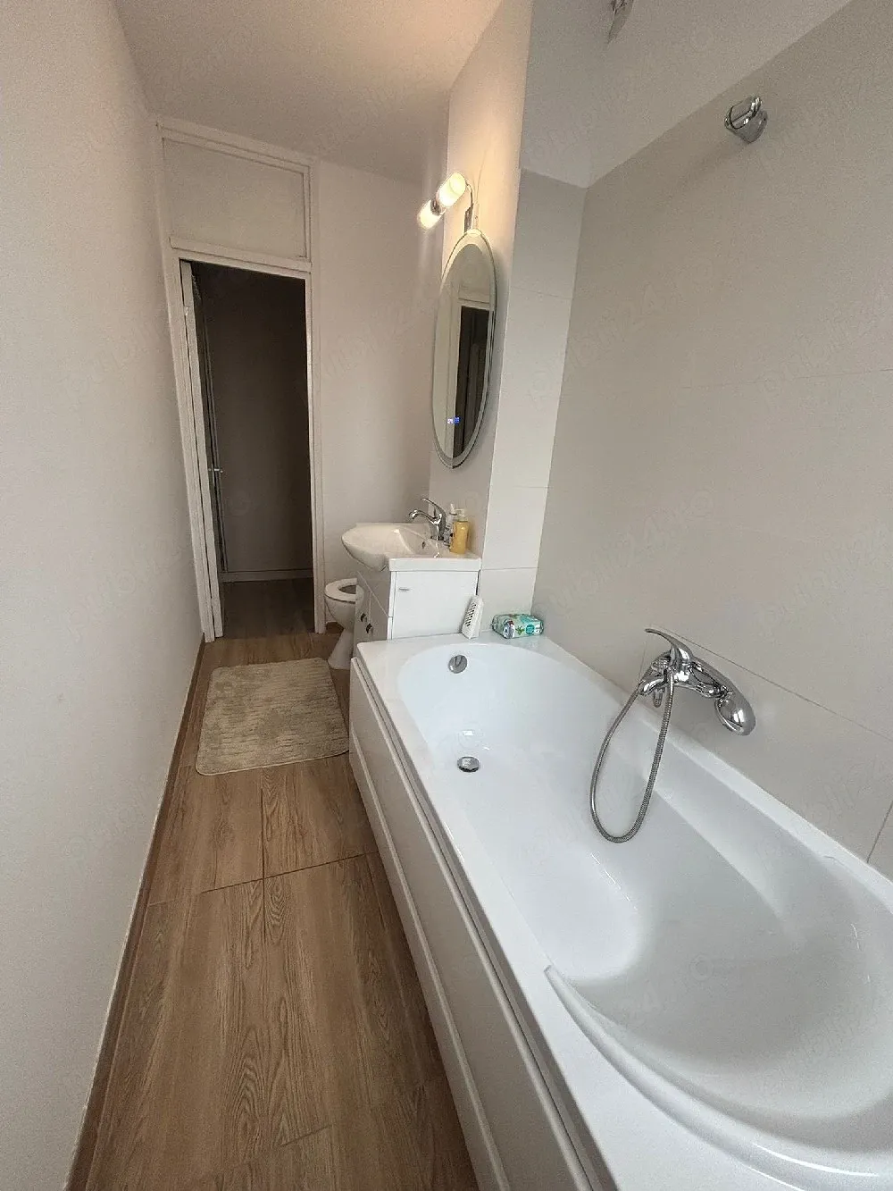 garsoniera de inchiriat