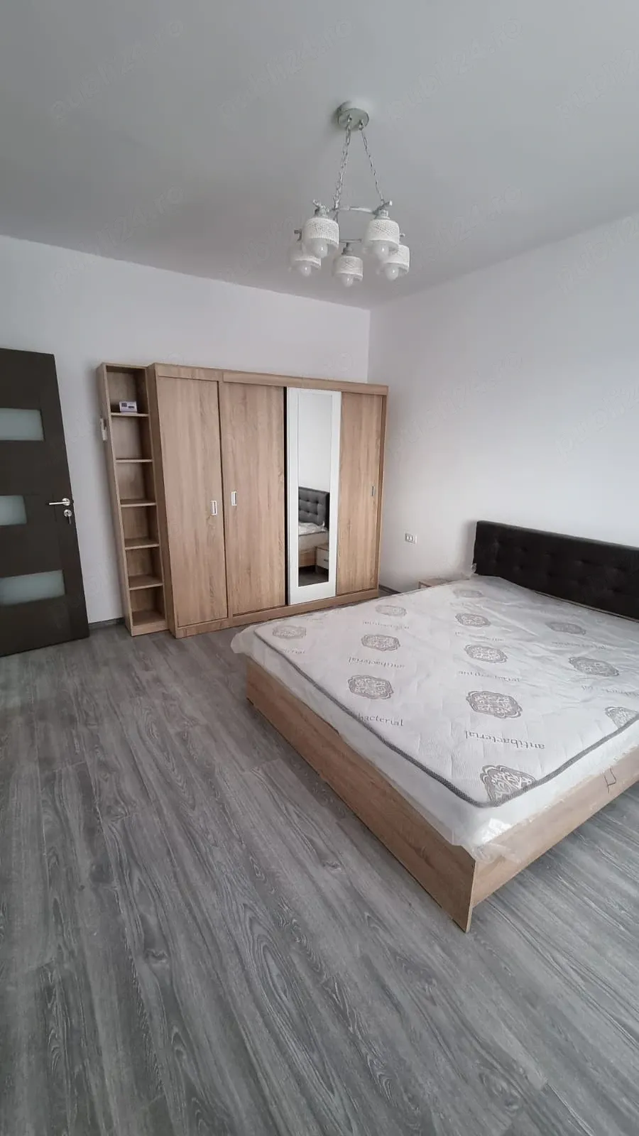 Închiriez ap.1 cameră Regie Grozavești