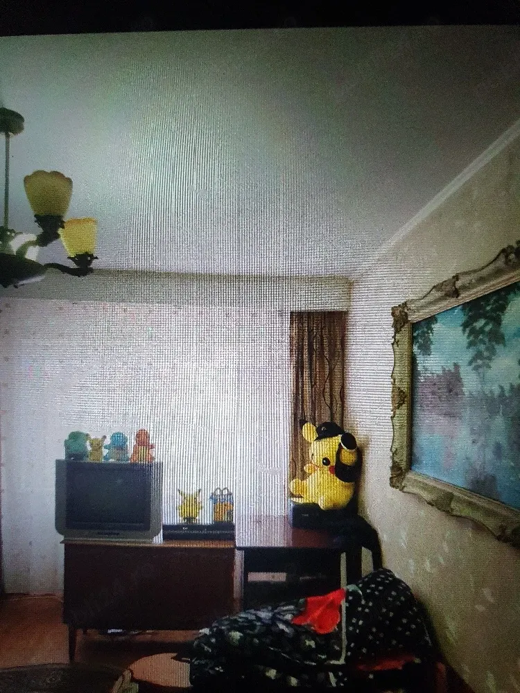 Se ofera spre inchiriere un apartament spatios cu 2  camere,decomandat,etaj 1 - imagine 1