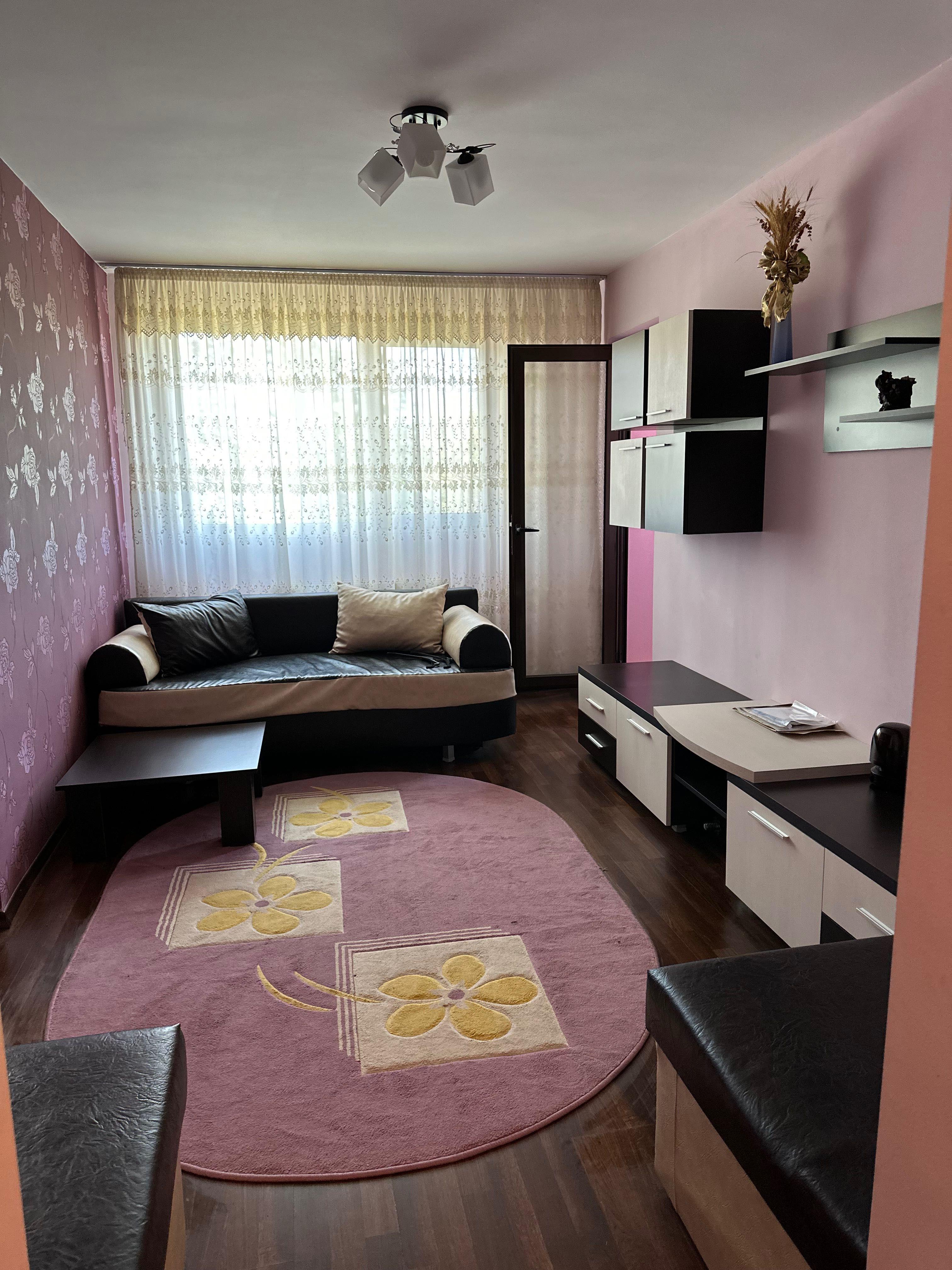Vana apartament Micro 38, 3 camere semidecomandat