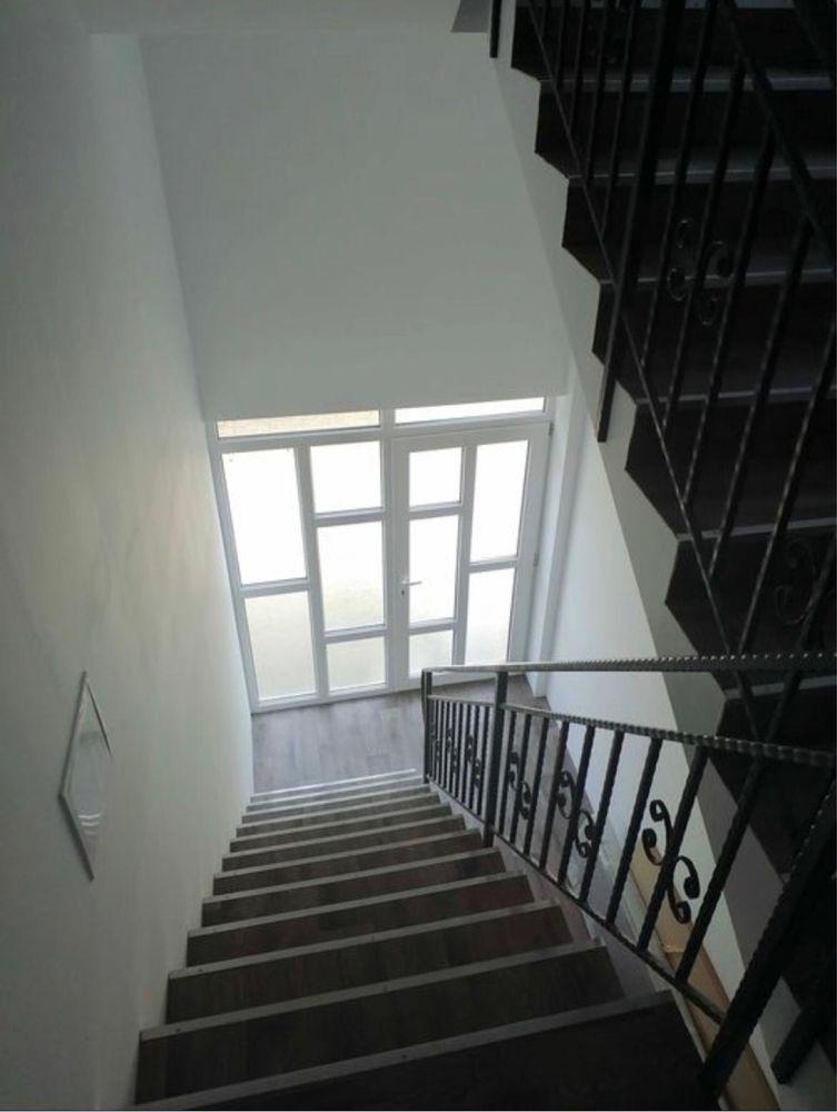 Închiriez garsonieră zona 2 Babe(lângă centrul medical Irina)