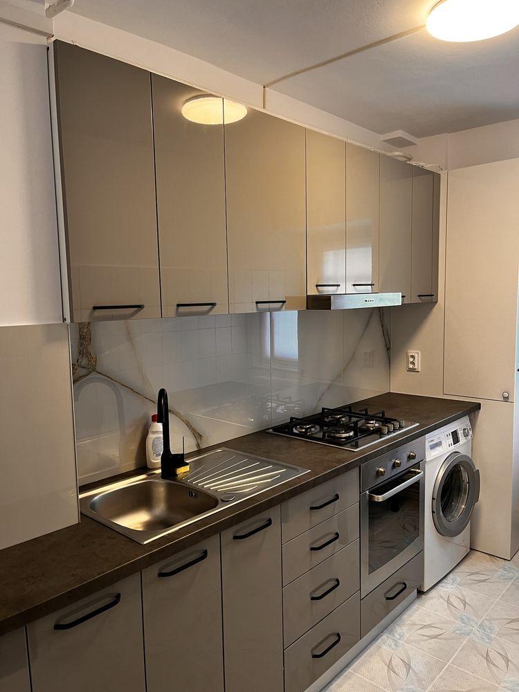 Inchiriez apartament cu o camera 38mp parter, IC Frimu, langa Lidl,