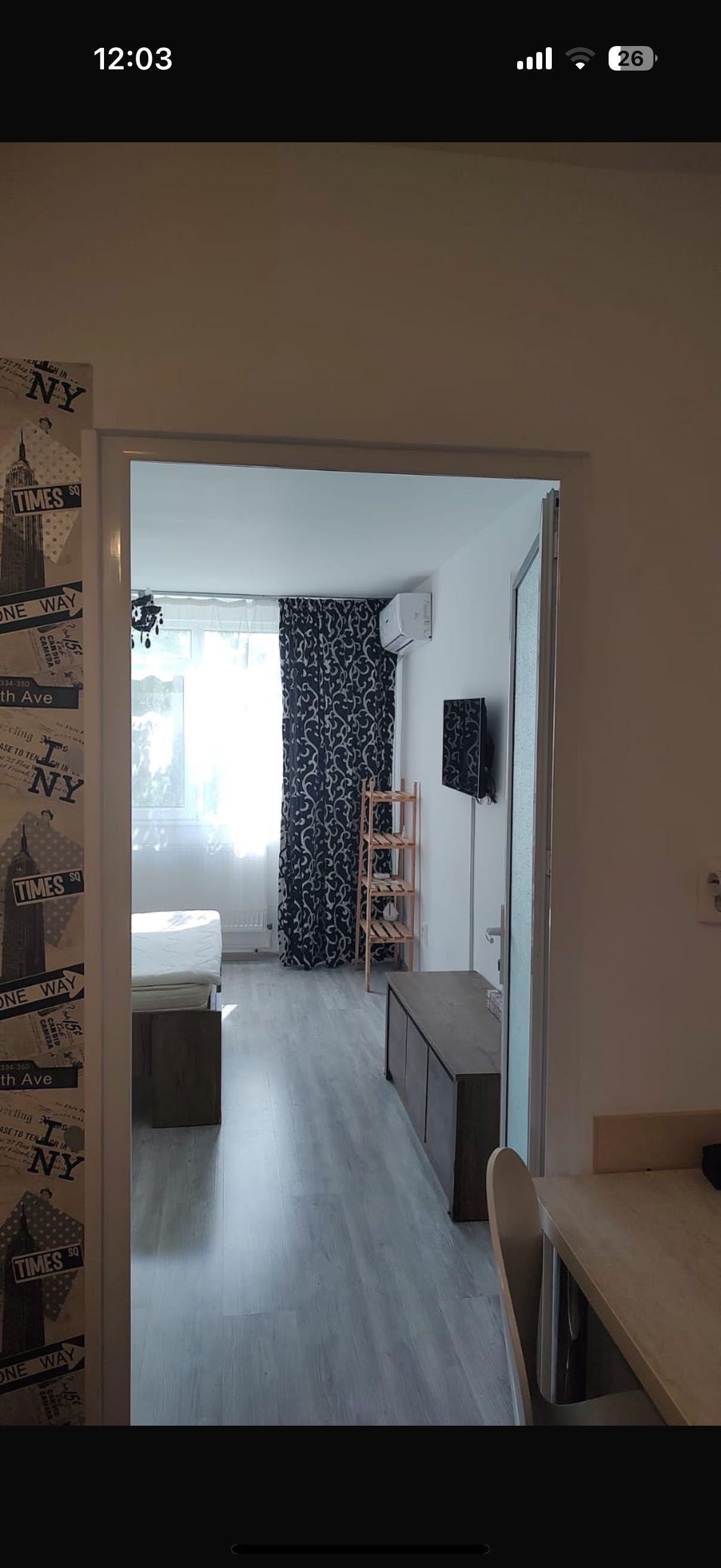 Inchiriez garsoniera