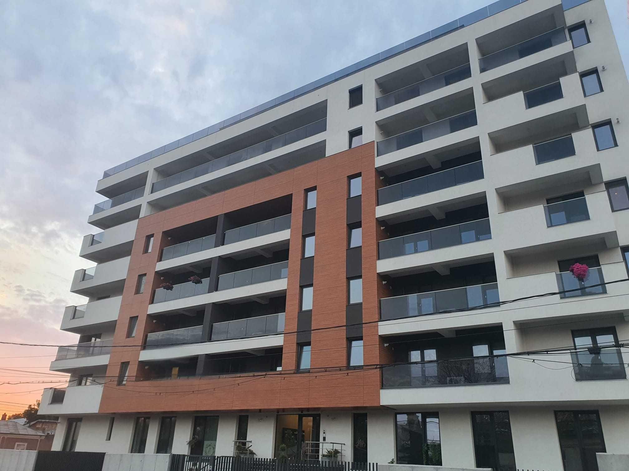 Apartament 2 camere Bloc NOU