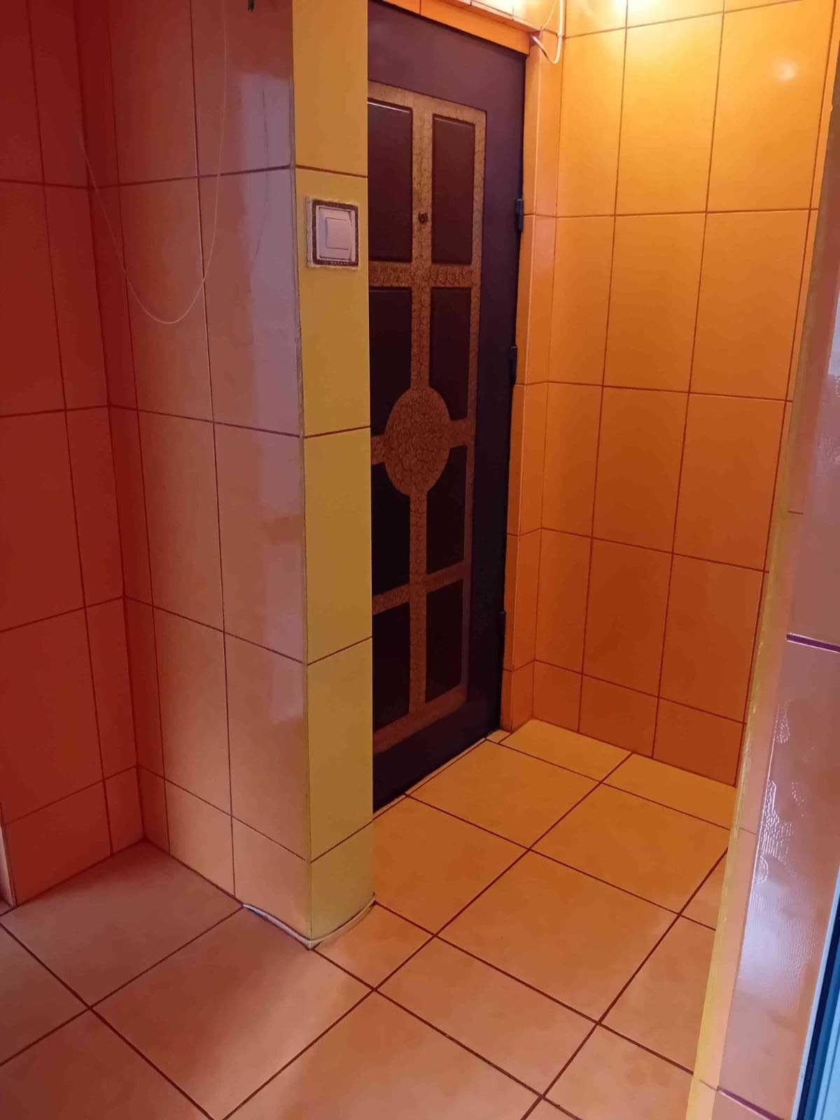 Apartament 2 Camere Decomandat, Etaj 1, Mobilat Complet, Cartier Micro 19 - Neacsu