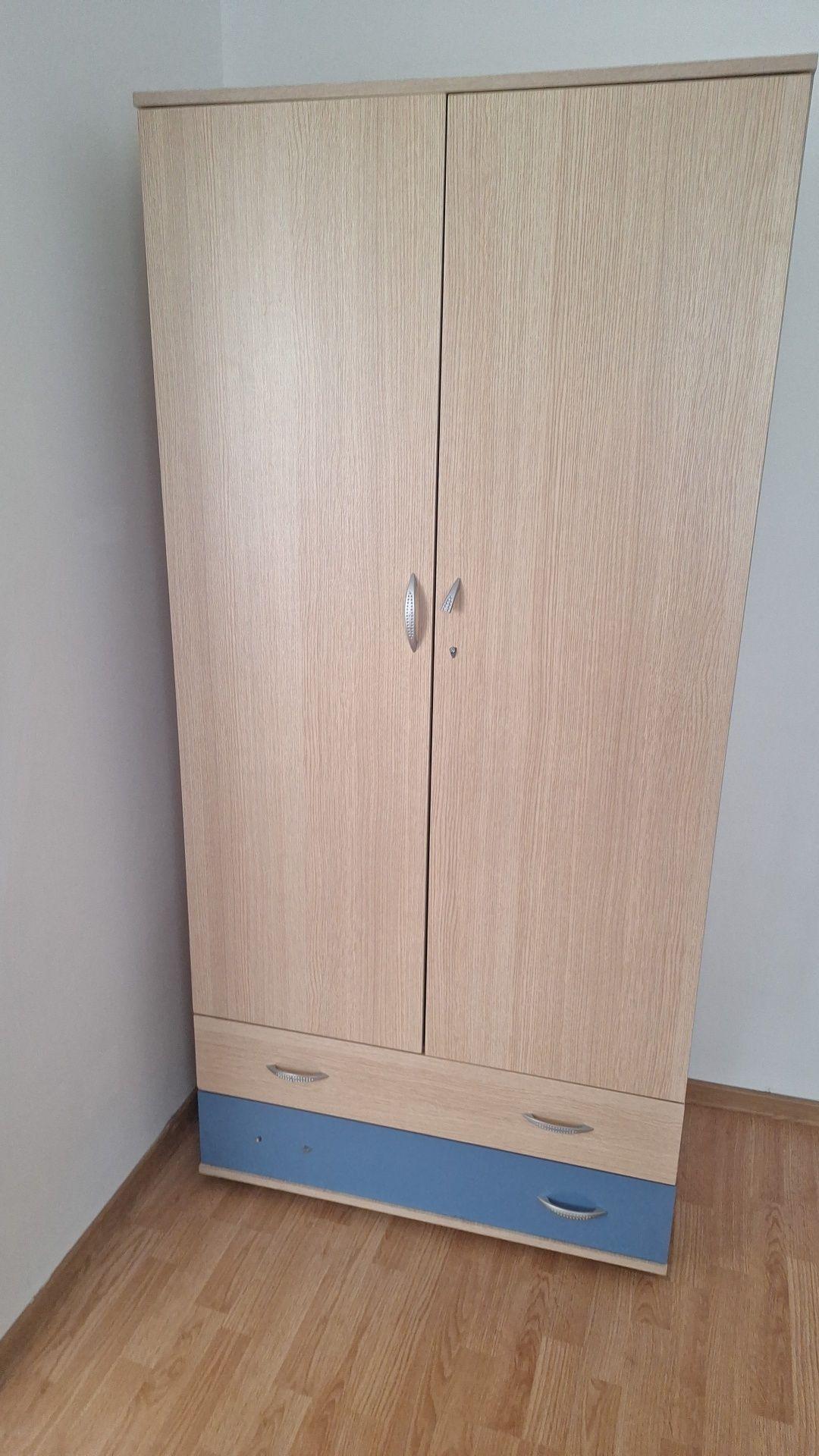 Inchiriez apartament 2 camere