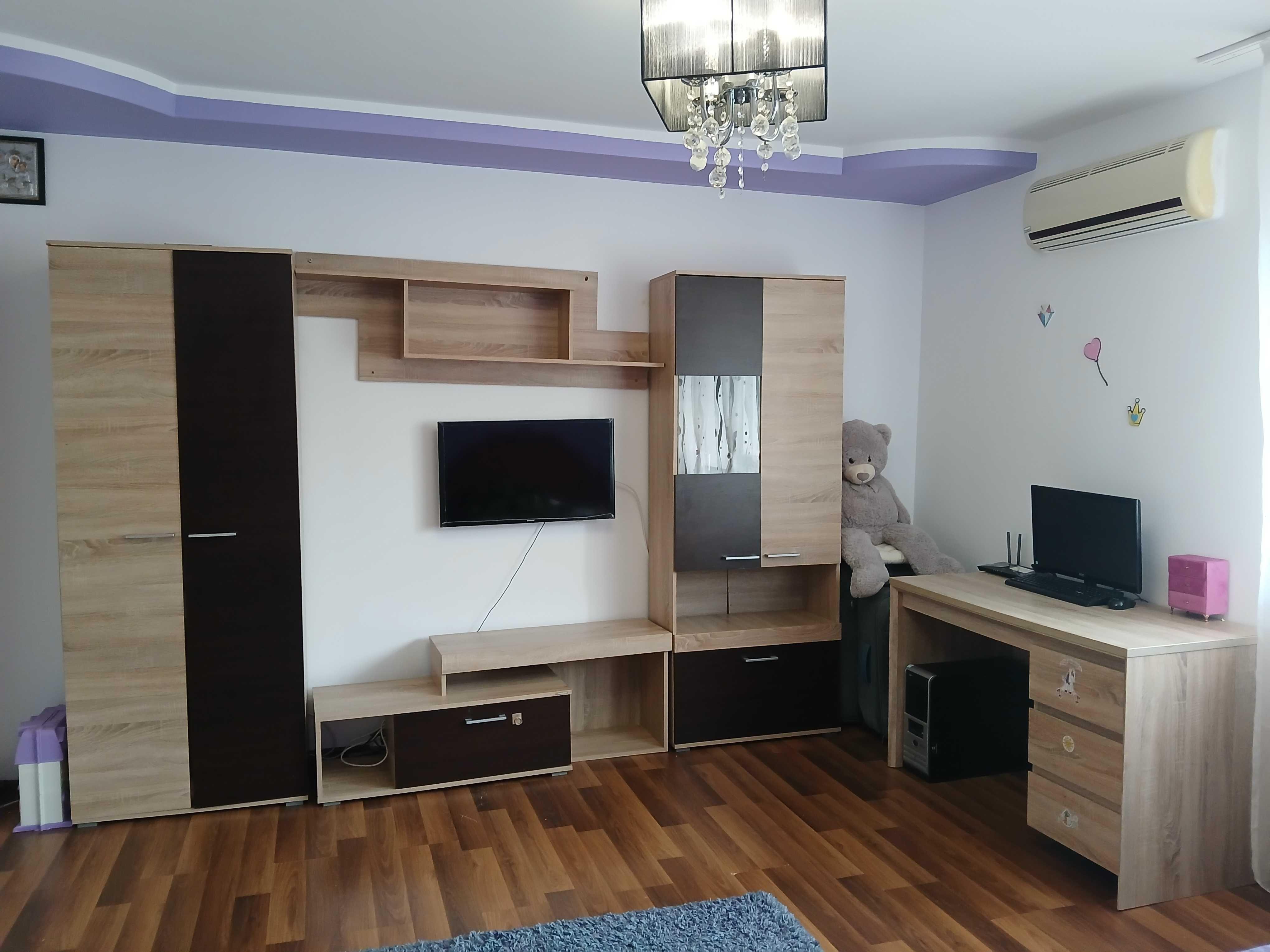 Vând apartament în bloc linistit