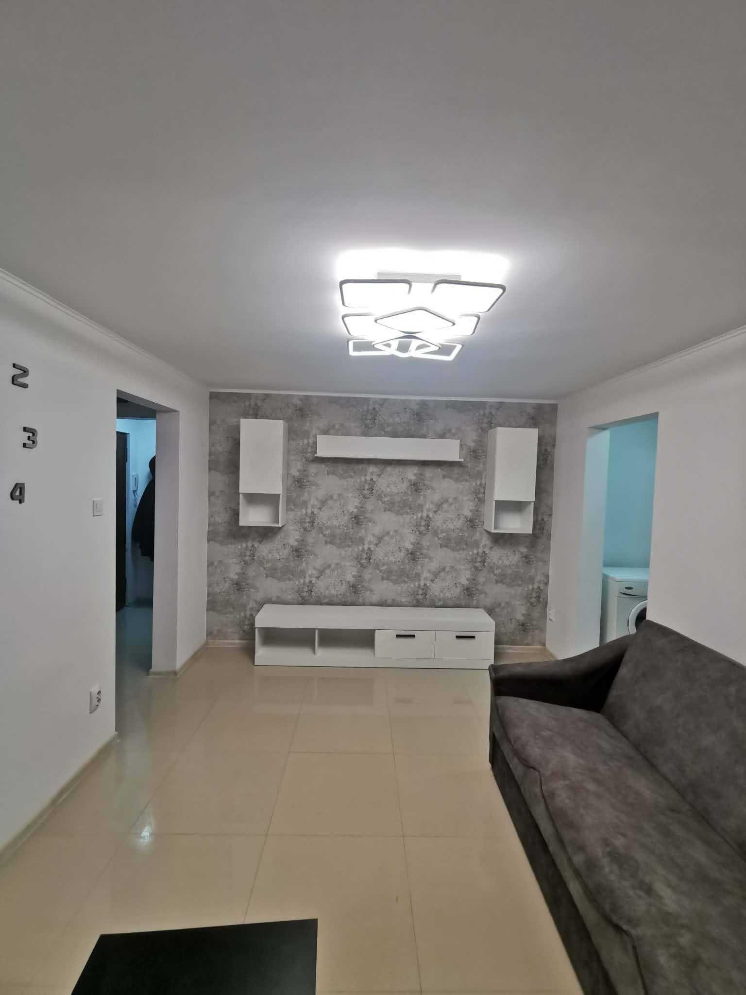 apatament 2 camere viziru 3 liber