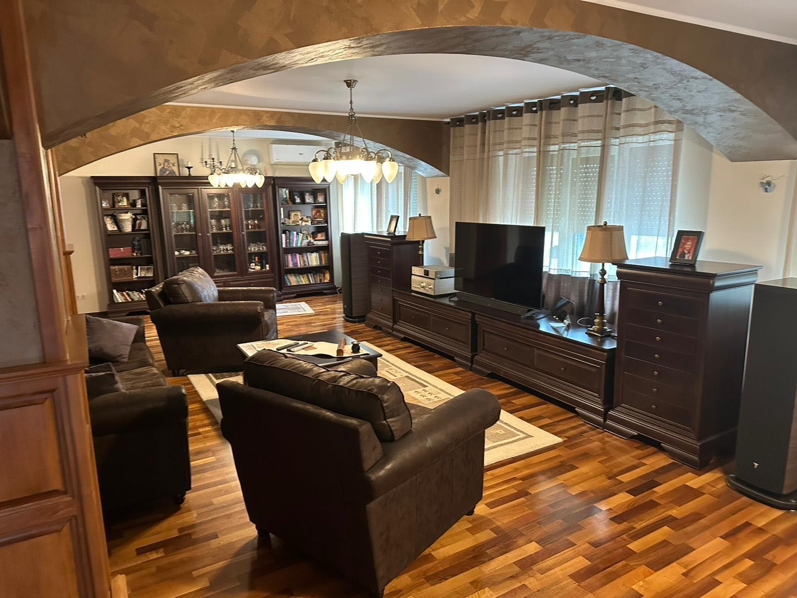 Apartament tip duplex - imagine 1