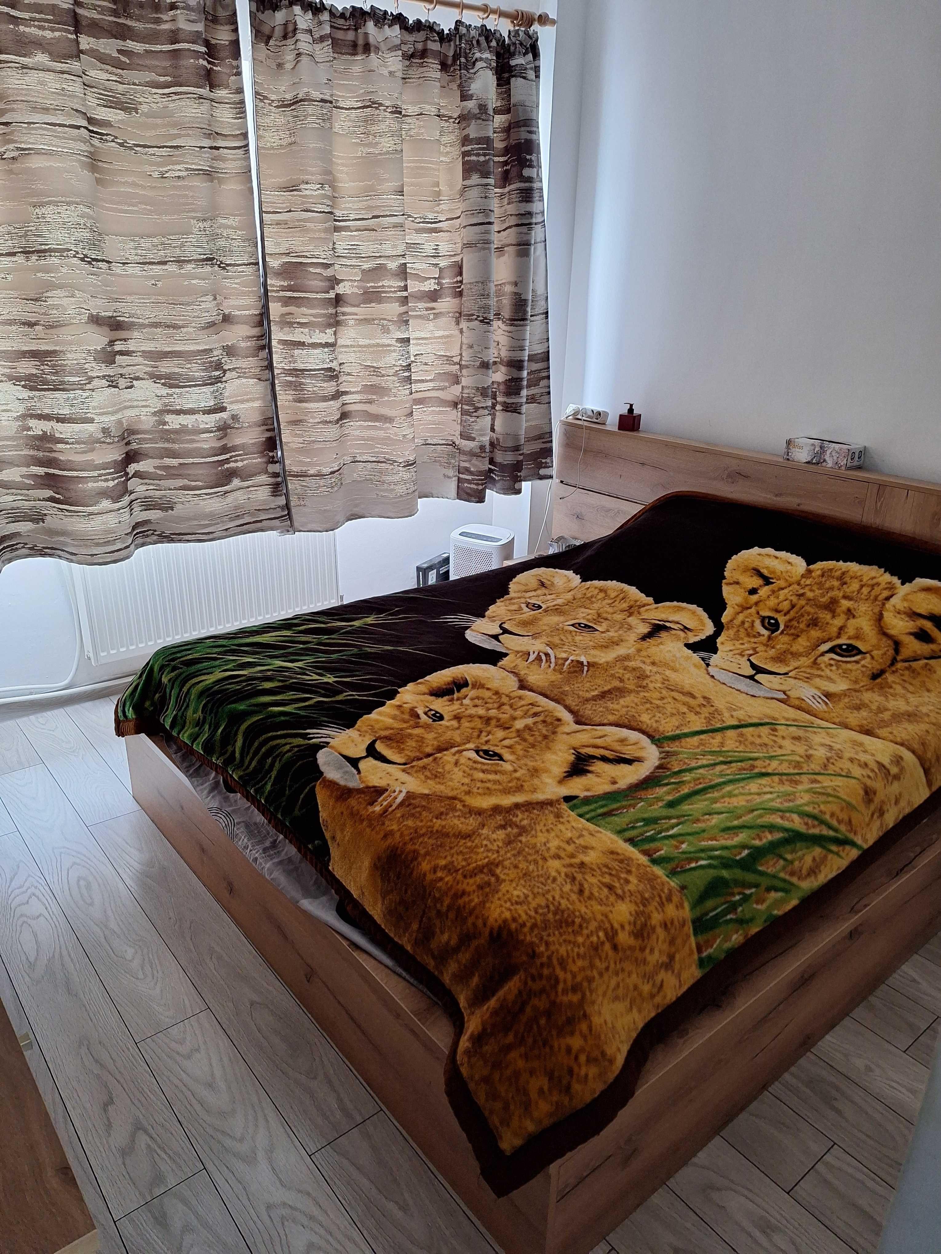 Apartament 4 camere - imagine 1